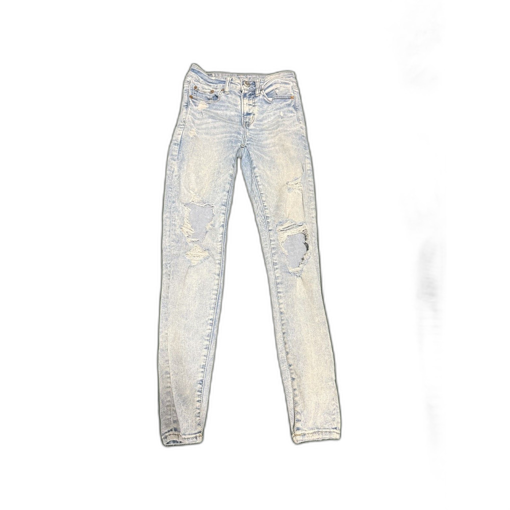 American Eagle Jegging Light Wash Distressed Skinny Jeans